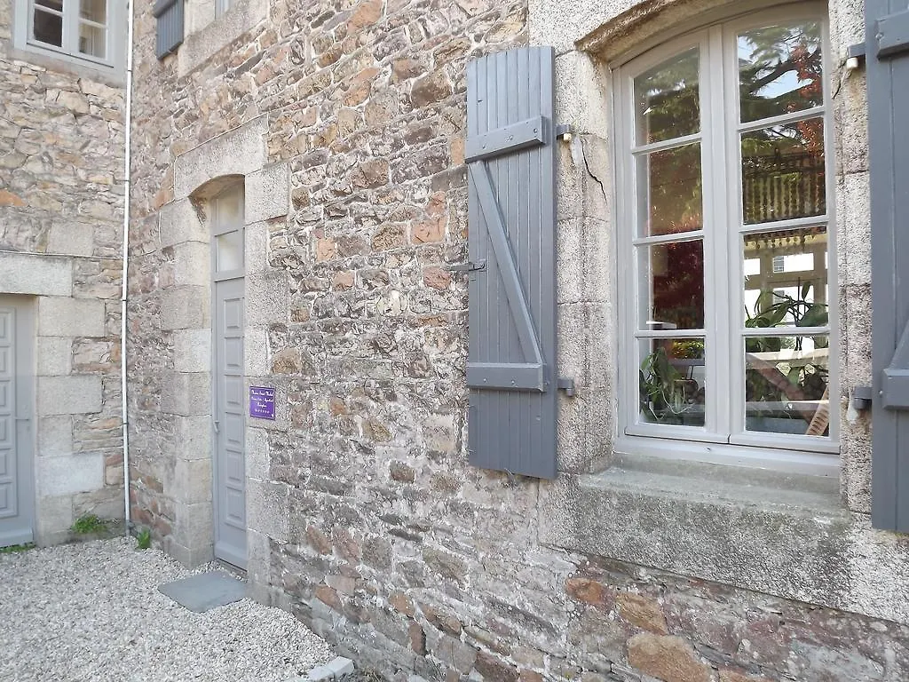 Appart'Hotel Maison Saint Michel Paimpol Fransa