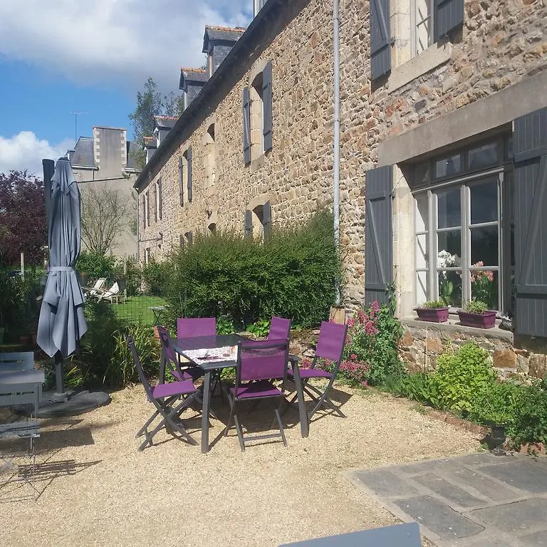 *** Apart Otel Appart'Hotel Maison Saint Michel Paimpol Fransa